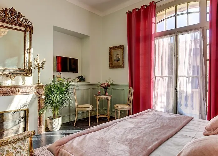 Cocoon In ***** * Cannes