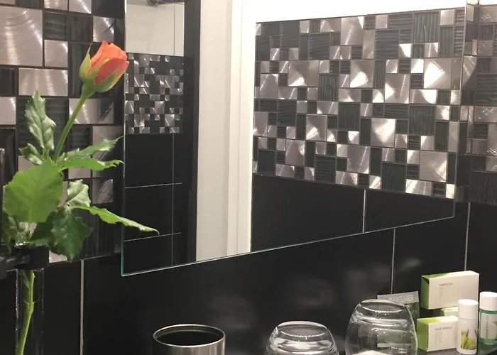 Cocoon In ***** Cannes