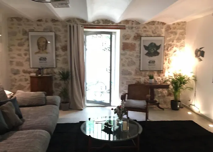 Cocoon In ***** Daire