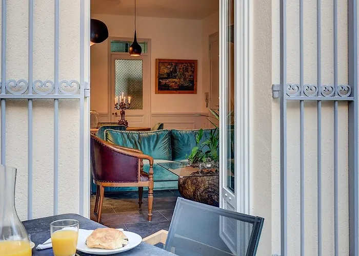 Cocoon In ***** * 칸느