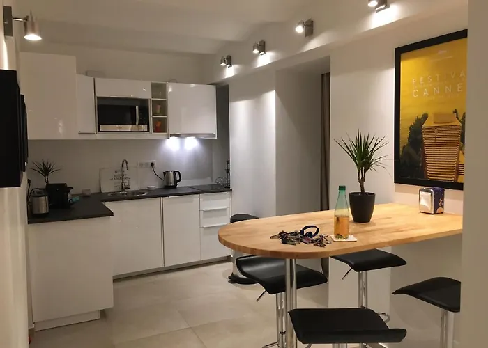 아파트 Cocoon In ***** *