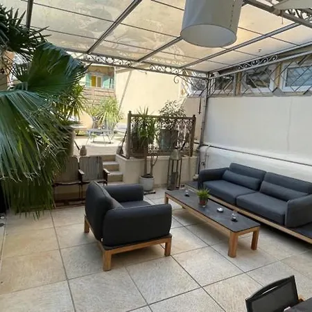 Апартаменты Cocoon In ***** Канны
